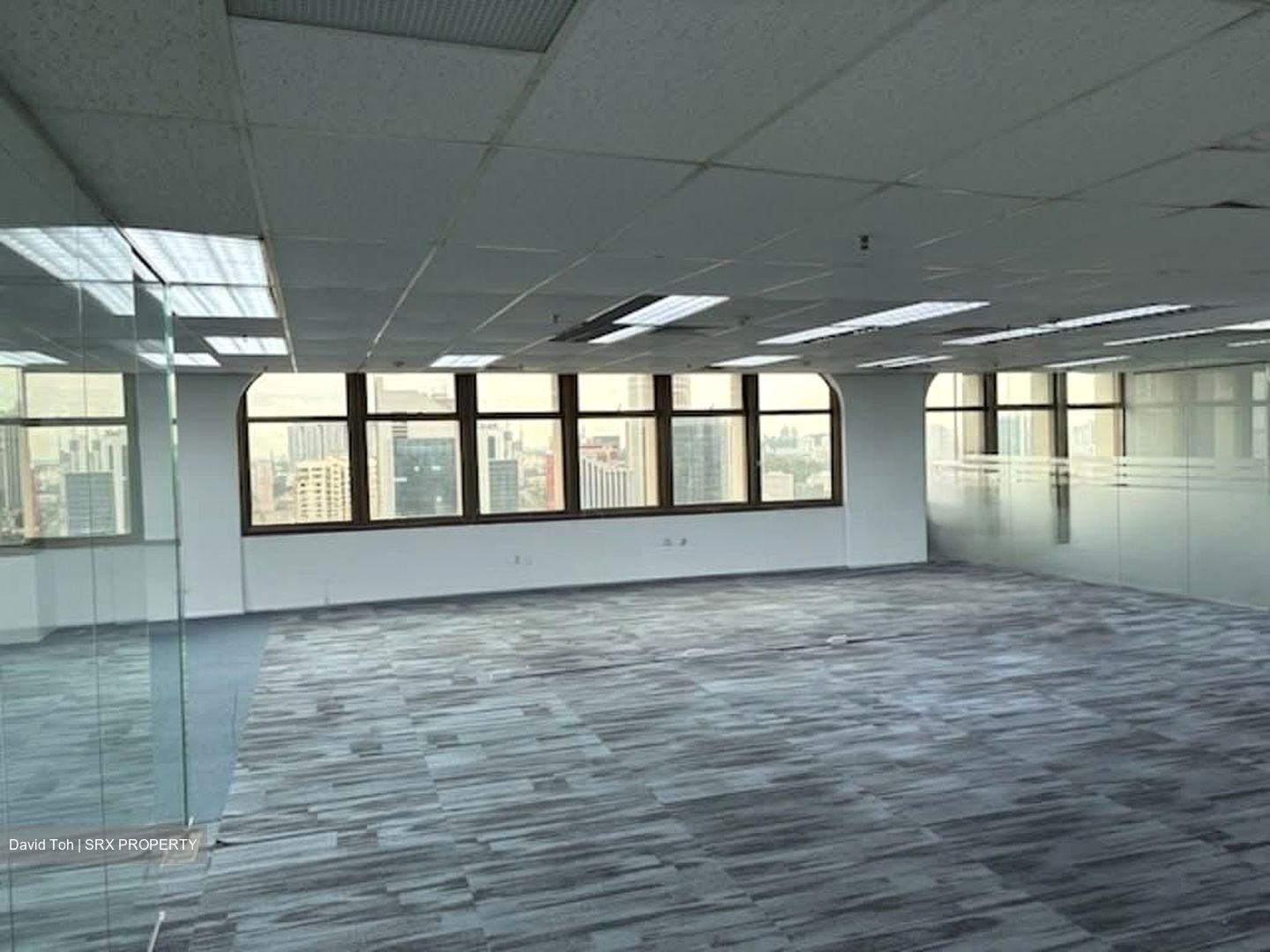City Hall MRT (D6), Office #596248851